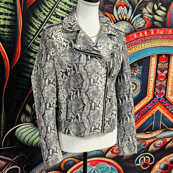 PHILOSOPHY | PYTHON SNAKESKIN FAUX LEATHER MOTO JACKET - Picture 7 of 16